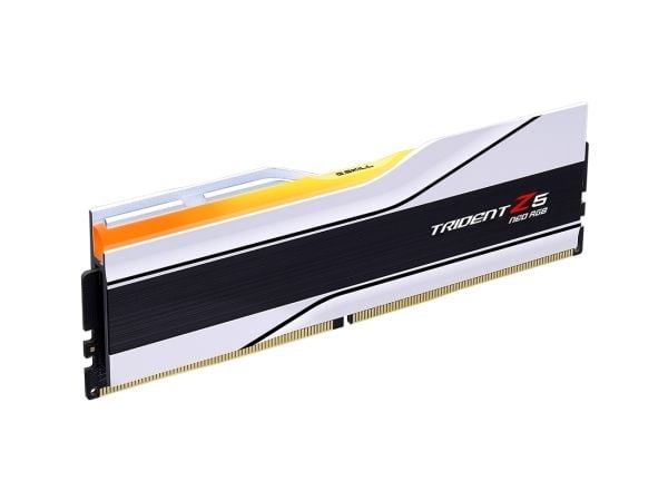 G.Skill Trident Z5 RGB - DDR5 - sett - 48 GB: 2 x 24 GB - DIMM 288-pin - 8400 MHz / PC5-67200 - CL40 - 1.4 V - ikke-bufret - on-die ECC - matt hvit