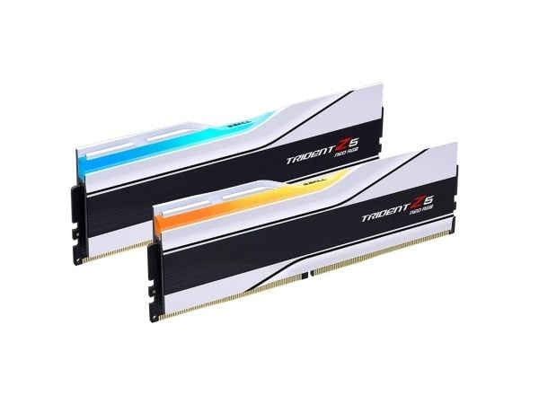 G.Skill Trident Z5 RGB - DDR5 - sett - 48 GB: 2 x 24 GB - DIMM 288-pin - 8400 MHz / PC5-67200 - CL40 - 1.4 V - ikke-bufret - on-die ECC - matt hvit