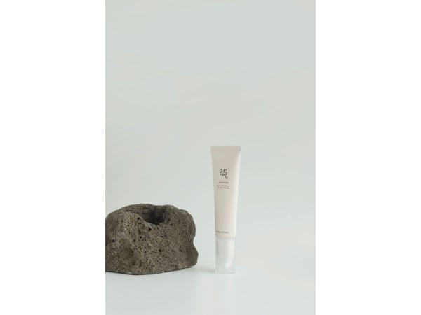 TRITON Beauty of Joseon Revive oppstrammende øyeserum - 30 ml