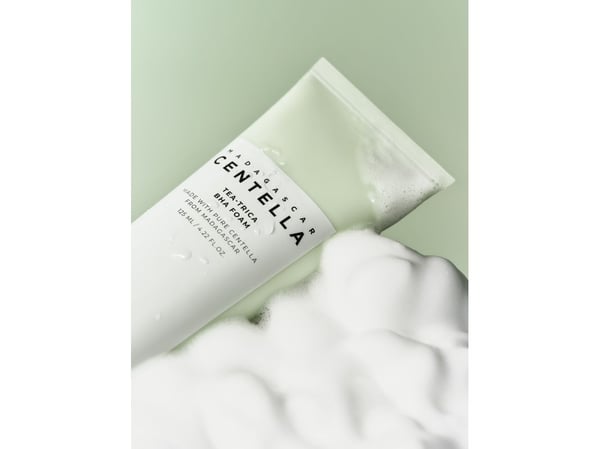 SKIN1004 Madagascar Centella Tea-Trica Bha Foam 125 ml