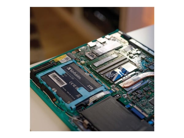 Verbatim Vi550 S3 2TB 2,5 Zoll SATA 6Gb/s intern solid-state-stasjon