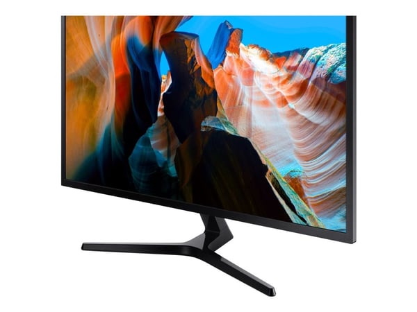 32" UHD 3840x2160 60z 3000:1