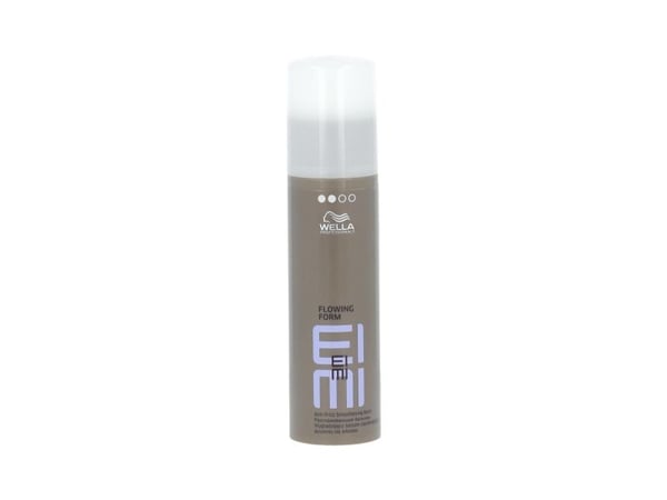 Wella Professionals Eimi Flowing Form Medium Hold Smoothing Cream (2 pistettä), 100ml