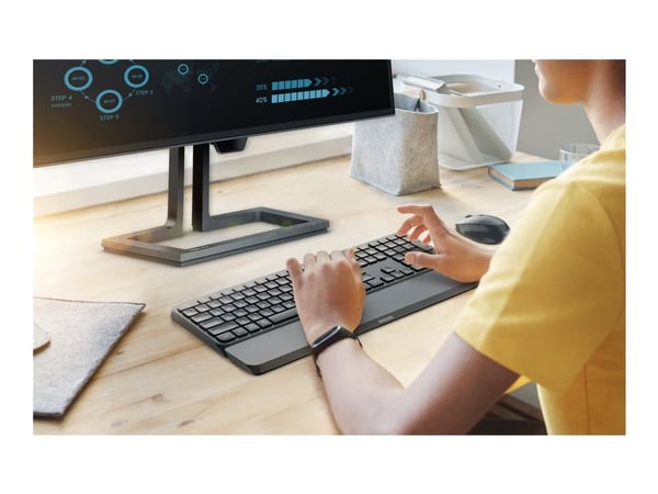 Philips 6000 series SPT6607B - Tastatur- og mussett - trådløs - 2.4 GHz, Bluetooth 3.0, Bluetooth 5.0 - QWERTY - svart