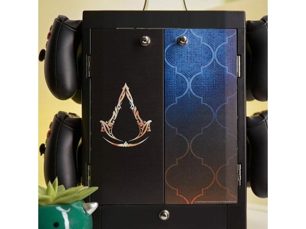 Numskull Games Official Assassin''s Creed - Mirage Gaming Locker, Spillplateholder, Xbox, Sort, Koblet med ledninger (ikke trådløs), 1 stykker