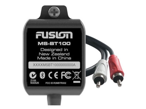 Fusion Bluetooth-alternativ 1 AUX Fusion Bluetooth-alternativ 1 AUX