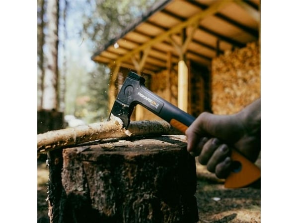 FISKARS YLEISKIRVES X14 X-SARJAN TERÄ XS