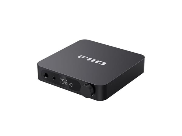 FiiO Hodetelefonforsterker FiiO K11 Svart stasjonær hodetelefonforsterker med DAC