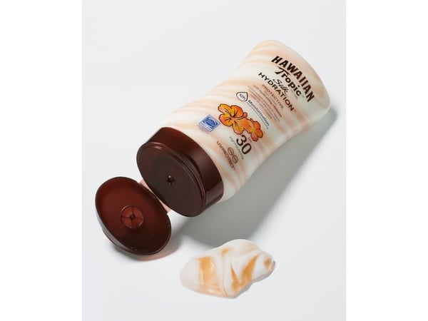 Hawaiian Tropic Silk Hydration Protective Sun Lotion SPF 15, Sunscreen lotion 180 ml