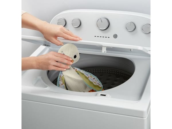 Fisher Price Sensimals Snuggle Up Goose