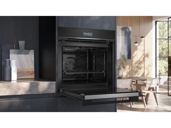 Siemens iQ700 HB774G1B1 - Ugn - inbyggd - Wi-Fi - fördjupning - bredd: 56 cm - djup: 55 cm - höjd: 58.5 cm - med självrengöring - Klass A+ - svart ...