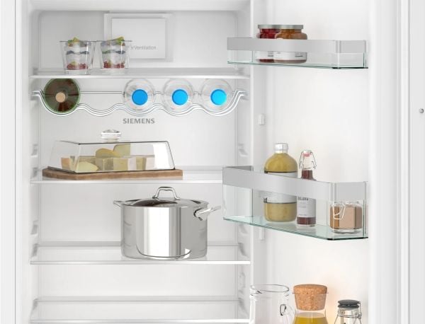 Siemens iQ300 KI82LVFE0, 280 L, Sisäänrakennettu, E, 35 dB, SN-ST, 2.5 kg/24h