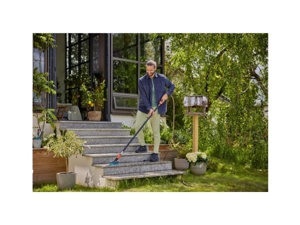 Gardena Cleansystem hård handborste Flex