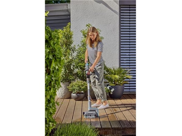 Gardena Batteridrevet overflaterenser AquaBrush Patio 03/18V, sett