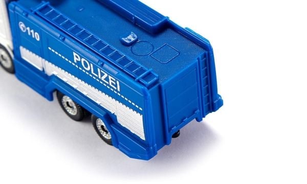 Siku polis vattenkanon