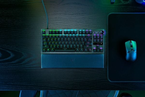 Razer Huntsman - Tastatur - taustavalaistu - USA