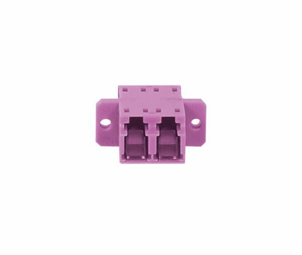 LWL-koblingLC-sokkelLC-sokkel 50125u multimode OM4 lyngfiolett dupleks PVC med flens med ensidig laserbeskyttelsesklaff Synergy 21