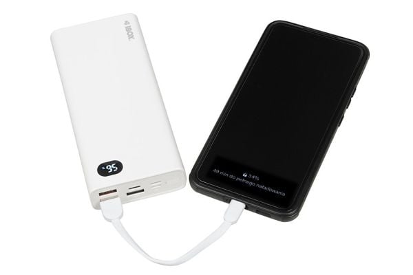 iBOX PB20 - Strømbank - 20000 mAh - 22.5 watt - 5 A - PD 3.0, QC 3.0 - 3 utgangskontakter (2 x USB, USB-C) - på kabel: USB-C - hvit