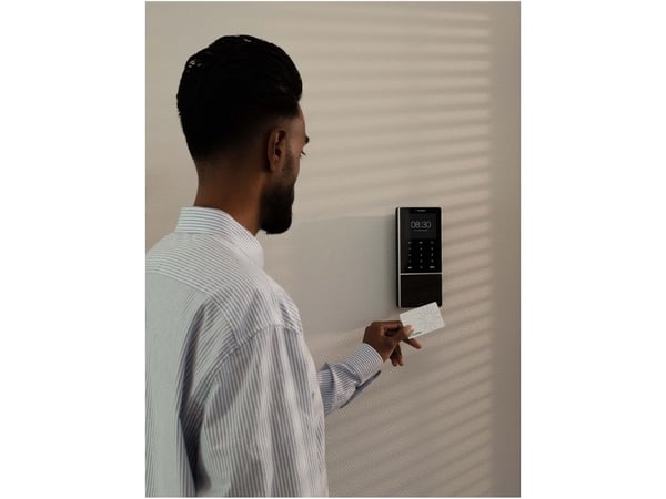 Safescan TM—818 MC, Sort, Chip token, Fingeravrtykk, Passord, Nærhetsaktivert kort, TFT, 8,89 cm (3.5"), 1,2 GHz, 128 MB