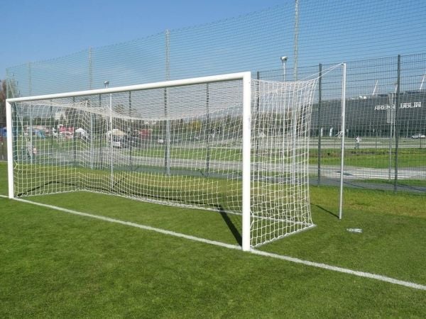 YakimaSport nett til mål 7,32 x 2,44 m 4 mm