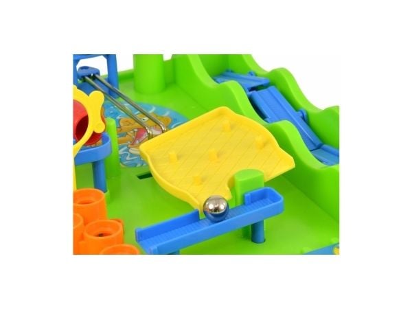 The Screwball Scramble Game