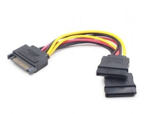 Cablexpert CC-SATAM2F-01 - Strømsplitter - SATA-strøm (hunn) til SATA-strøm (hann) - 15 cm