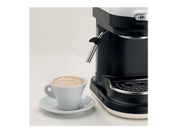 Ariete Moderna 1318 - Kaffemaskin med melkeskummer - 15 bar - hvit