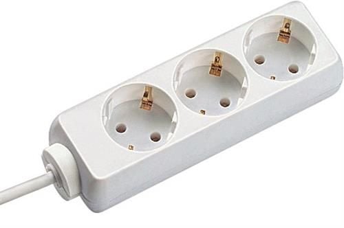 Bachmann SELLY, 1,5 m, Muovi, Valkoinen, Muovi, 3 AC-pistorasia(a), 3600 W