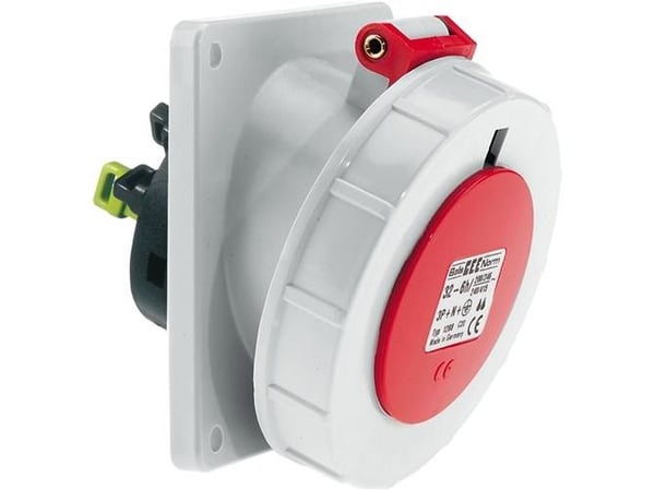 BALS CEE pistorasia uppoasennettavaH6 400V 16A 5-napainen punainen vino 20°, laippa 100x92 mm, Quick Connect®IP67, polyamidi