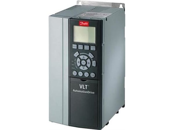 VLT FC302 7,5kW IP20,C1-suodatin 150m, koputuslevyt