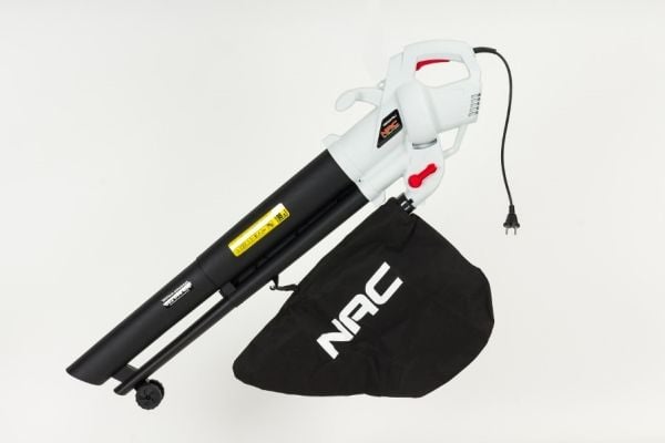 VAKUUM / BLADBLÅSER 3200W MED MASKINER, 250 km/t