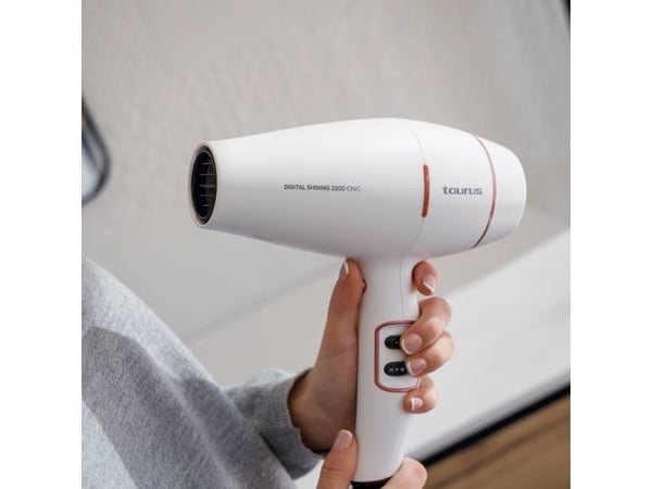 Taurus Digital Shining 2200W Ionic hårføner