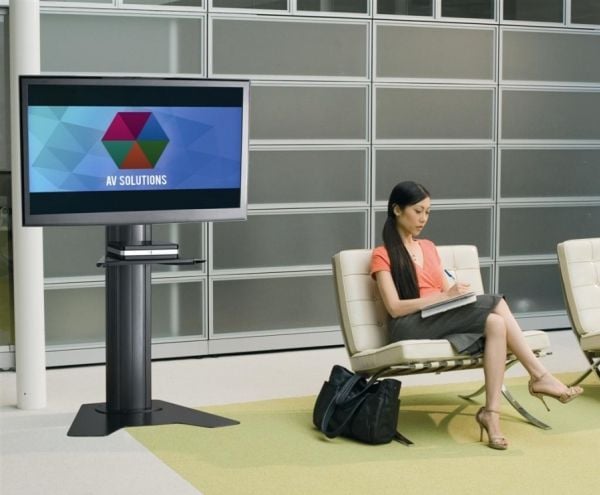 Chief Fusion Large Height-Adjustable Floor Stand Display Mount - For Displays 42-86" - Black - Stativ - for flatpanel - svart - skjermstørrelse: 40...