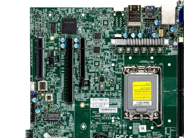SUPERMICRO X13SCH-F - Hovedkort - micro ATX - Intel Xeon E-2400 - LGA1700-sokkel - C266 Chipset - USB 3.2 Gen 1 - 2 x Gigabit LAN - innbygd grafikk