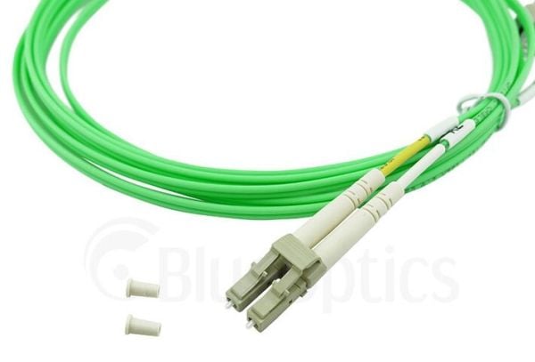 BlueOptics© Dupleks fiberoptisk patchkabel, LC-UPC/LC-UPC beige, 30 meter, multimodus G50/125µm, OM5, inngangsdempning: mindre enn 0,2dB, merkefibe...