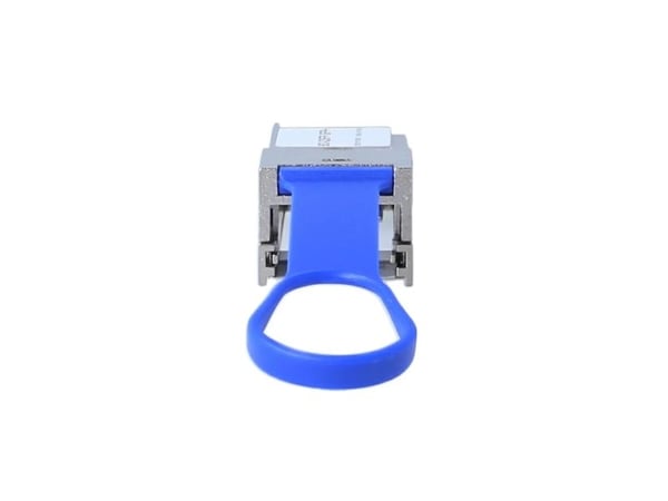 Extreme Networksin yhteensopiva 10506 BlueOptics BO-QSFP28-SFP28 100 Gigabitin QSFP28-SFP28-muunnin, paikka SFP28-lähetinvastaanottimelle, monimuot...