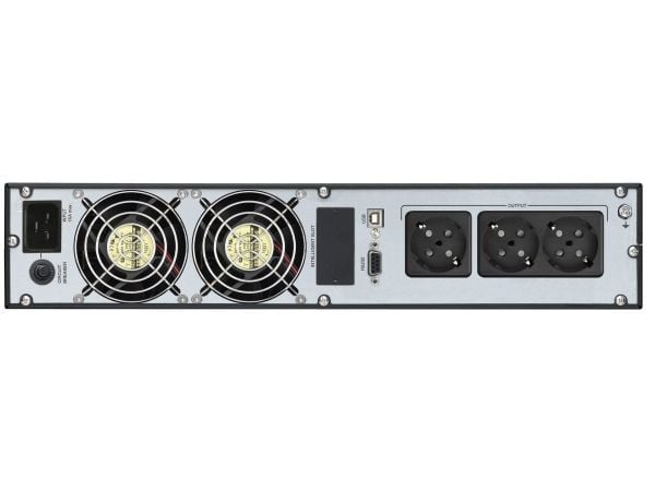 FSP Champ Rack 3K, Taajuuden kaksoismuunnos (verkossa), 3 kVA, 2700 W, Pure sine, 120 V, 300 V