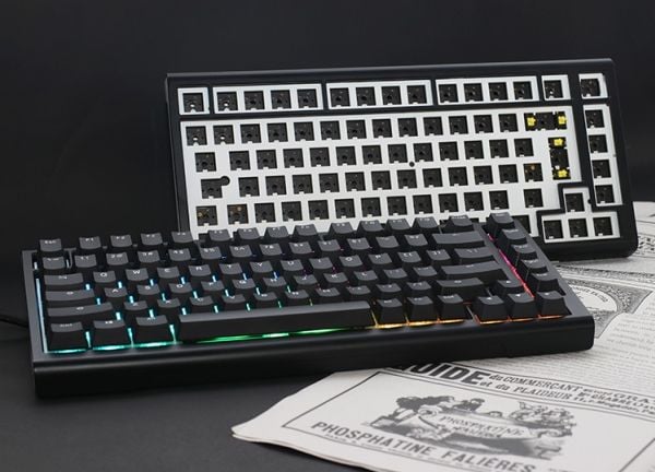 Ducky Tinker 75 pelinäppäimistö, RGB - MX-Blue (ANSI)