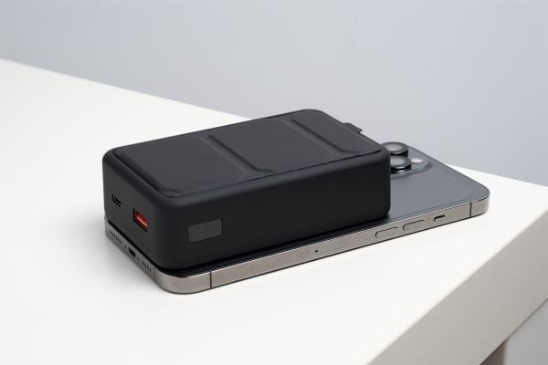 XtremeMac 5453003782452, 20000 mAh, Langaton lataaminen, Musta
