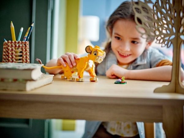 LEGO Disney Classic 43243 Løveungen Simba