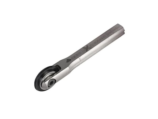 22 MM ÄÄRIMMÄINEN RAASTINPYÖRÄ