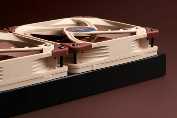 Noctua NA-IS1-14 - Inlet side spacers - 140 mm (en pakke 2)