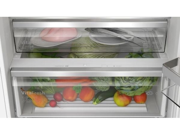 Bosch Serie | 4 KBN96VSE0 - Kjøleskap/fryser - bunnfryser - innebygd - Wi-Fi - fordypning - bredde: 71 cm - dybde: 56 cm - høyde: 194 cm - 383.1 li...