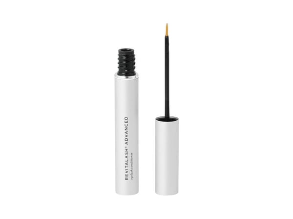REVITALASH Advanced Eyelash Conditioner  3 5ml