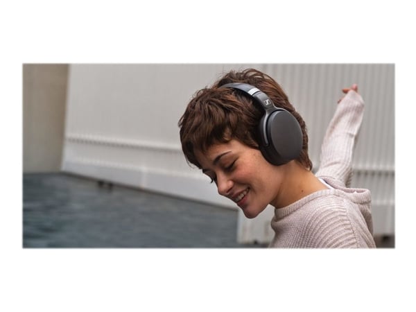 Sennheiser HD 450BT - Hodetelefoner med mikrofon - full størrelse - Bluetooth - trådløs - aktiv støydemping - svart