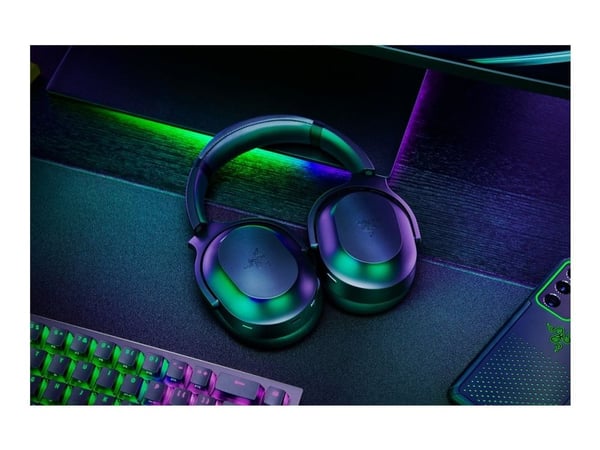 Razer Barracuda Pro - Hodesett - full størrelse - Bluetooth / 2,4 GHz radiofrekvens - trådløs - aktiv støydemping - lydisolerende