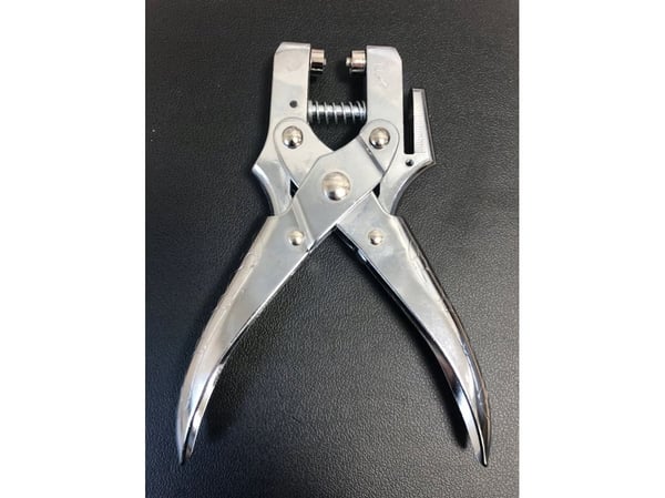 KW-TRIO nagletang KW-triO Eyelet Punch 09718