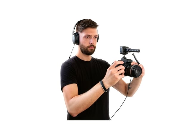 IK Multimedia iRig Mic Video Clip-on-mikrofoni Kameramikrofoni Lähetystyyppi:Laajakaista Sisältää pidikkeen, Sisältää kaapelin