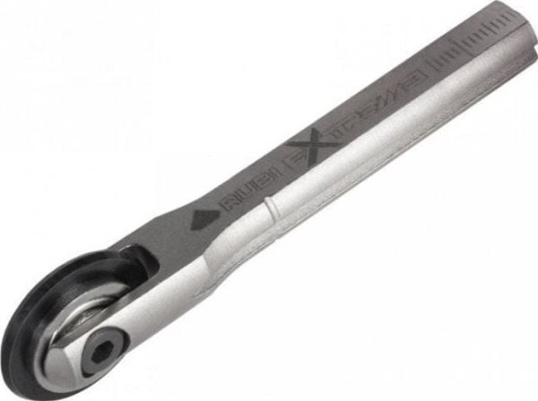 22 MM ÄÄRIMMÄINEN RAASTINPYÖRÄ