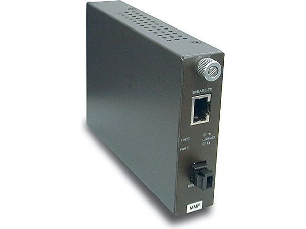 Trendnet TFC-110MM, 200 Mbit/s, 100Base-TX, 100Base-FX, Raskt Ethernet, 10,100 Mbit/s, Full, Halv